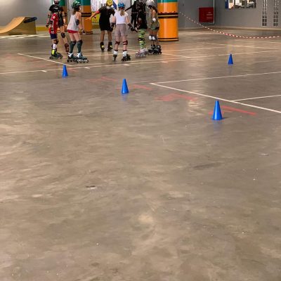 Young girls doing skating